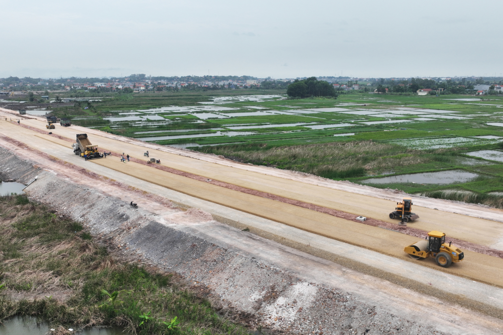 Cầu Bến Rừng gần 2000 tỷ đồng nối Hải Phòng và Quảng Ninh "lỡ hẹn" thông xe kỹ thuật- Ảnh 2.