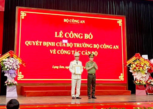 Phó Cục trưởng C03 -Bộ Công an được bổ nhiệm làm Giám đốc Công an tỉnh Lạng Sơn- Ảnh 1.