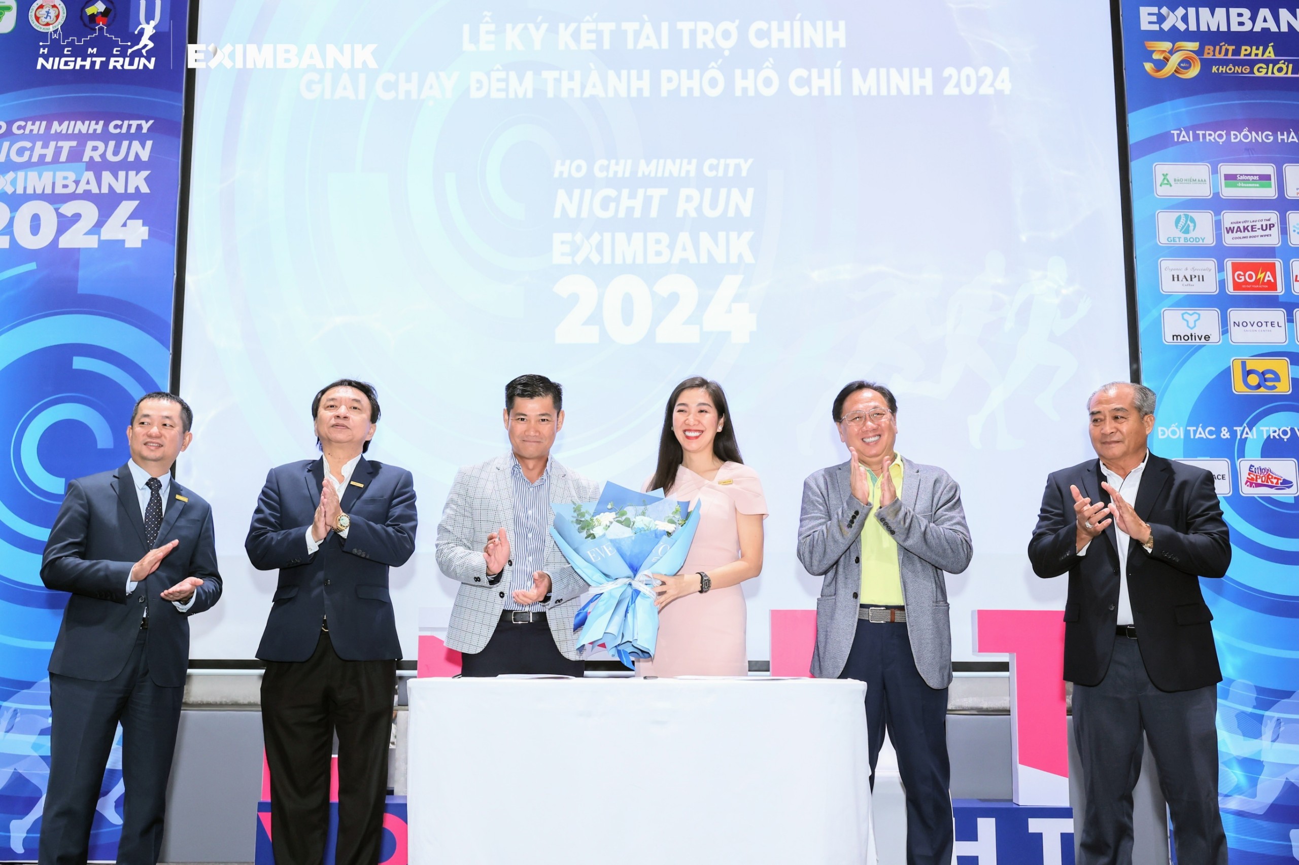 Lễ công bố Giải chạy đêm “Ho Chi Minh City Night Run Eximbank 2024”- Ảnh 1.