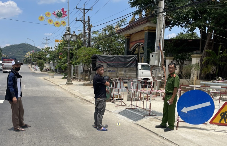 Bắt nóng đối tượng trộm ô tô tải tại Lâm Đồng- Ảnh 1.