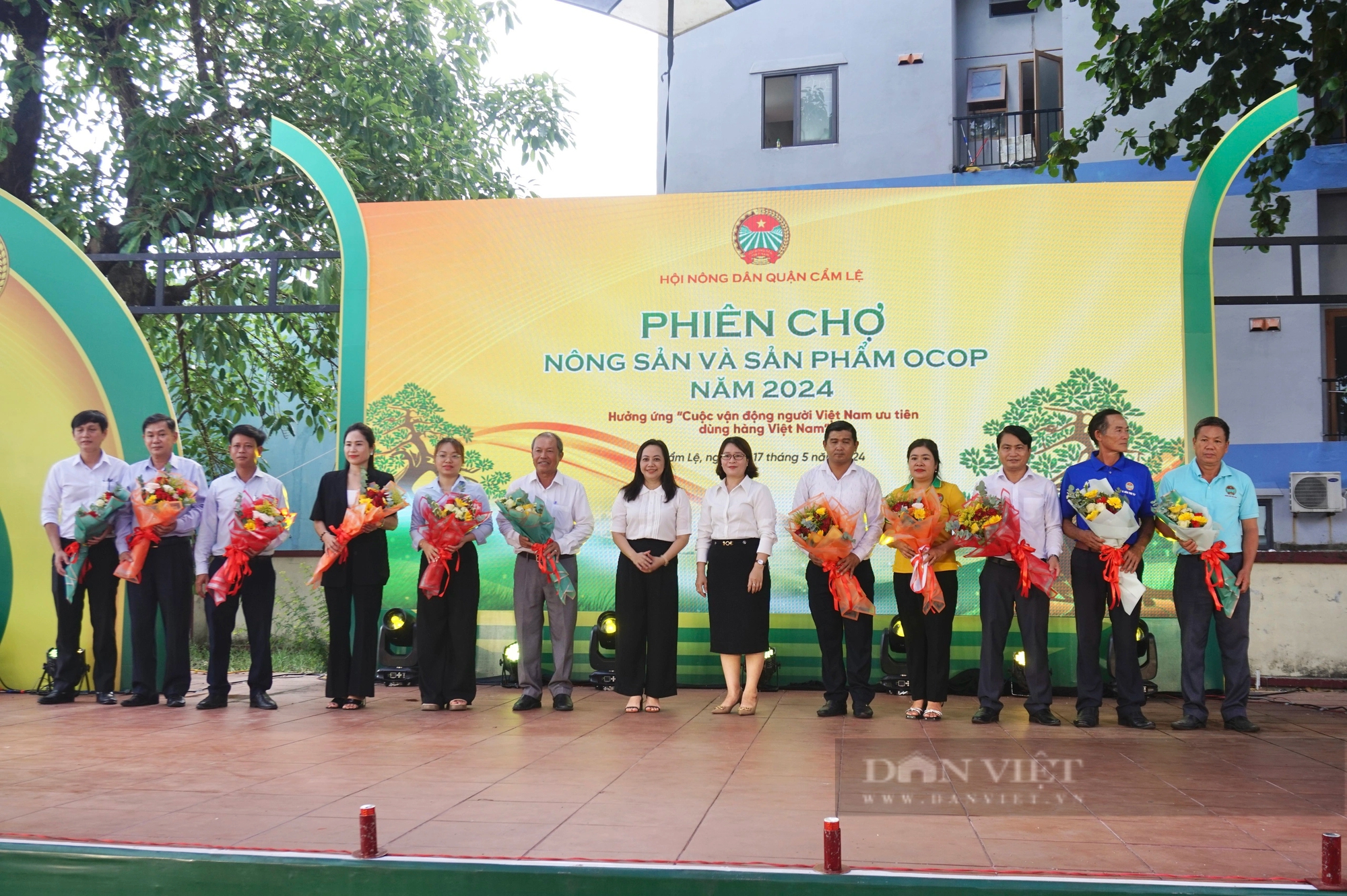 Đà Nẵng: Hàng trăm sản phẩm OCOP hội tụ tại Phiên chợ nông sản quận Cẩm Lệ năm 2024- Ảnh 2.