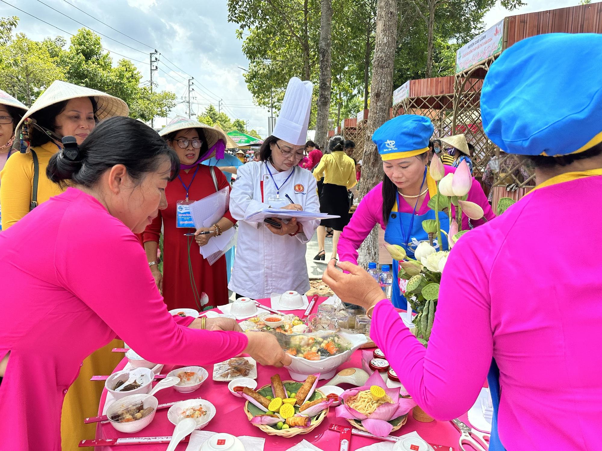 Món ăn làm từ sen - đặc sản Đồng Tháp- Ảnh 5.