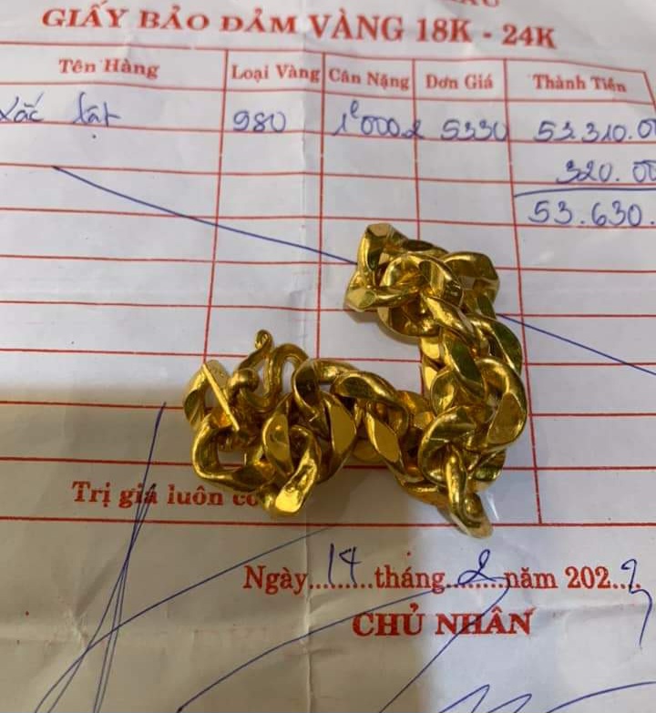 UBND tỉnh Cà Mau chuyển đơn vụ khách tố tiệm vàng gian lận khi bán vàng đến Cục Quản lý thị trường- Ảnh 1.