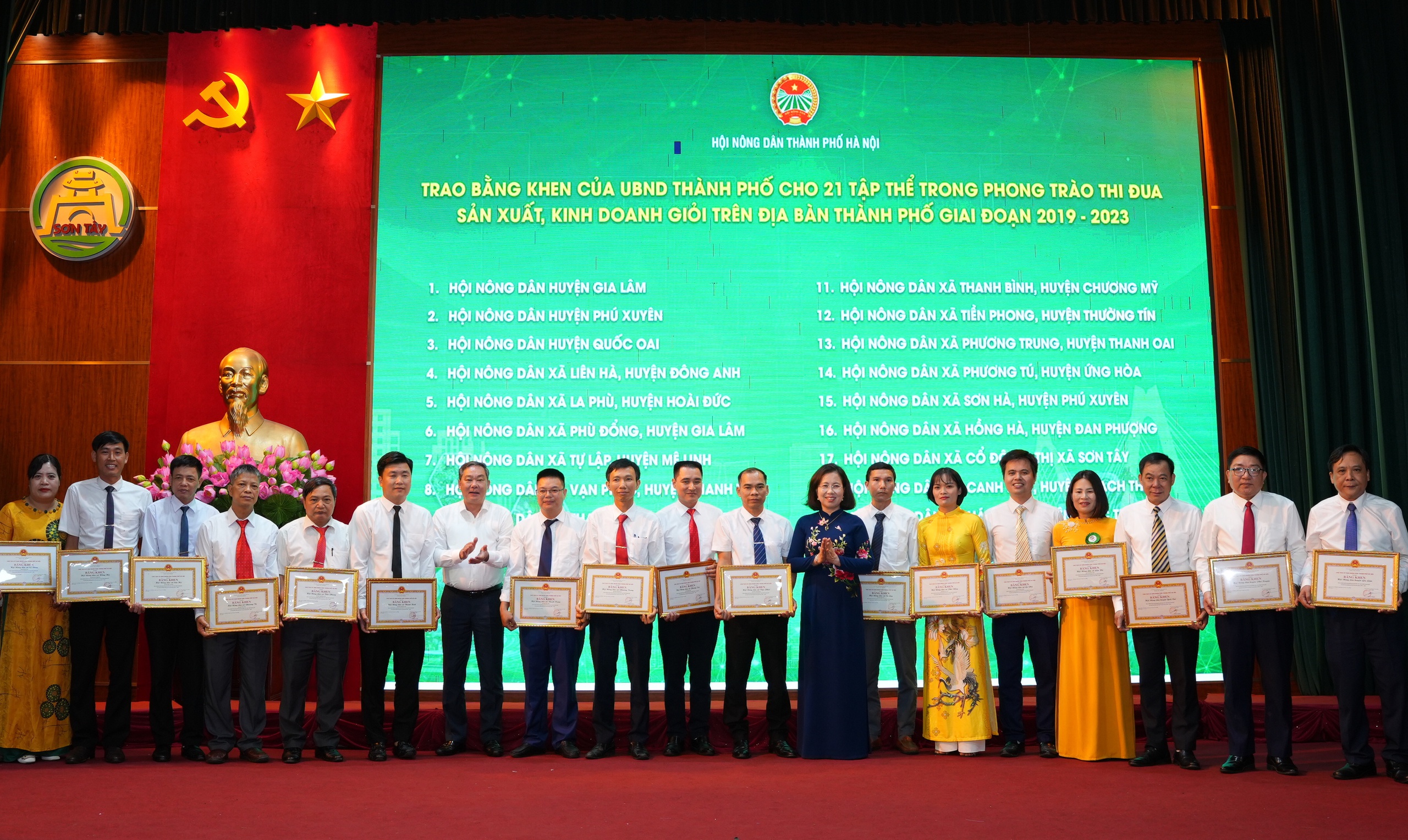 Hội Nông dân TP Hà Nội và Hội Nông dân 36 tỉnh, thành ký kết chương trình phối hợp giai đoạn 2024-2028- Ảnh 3.
