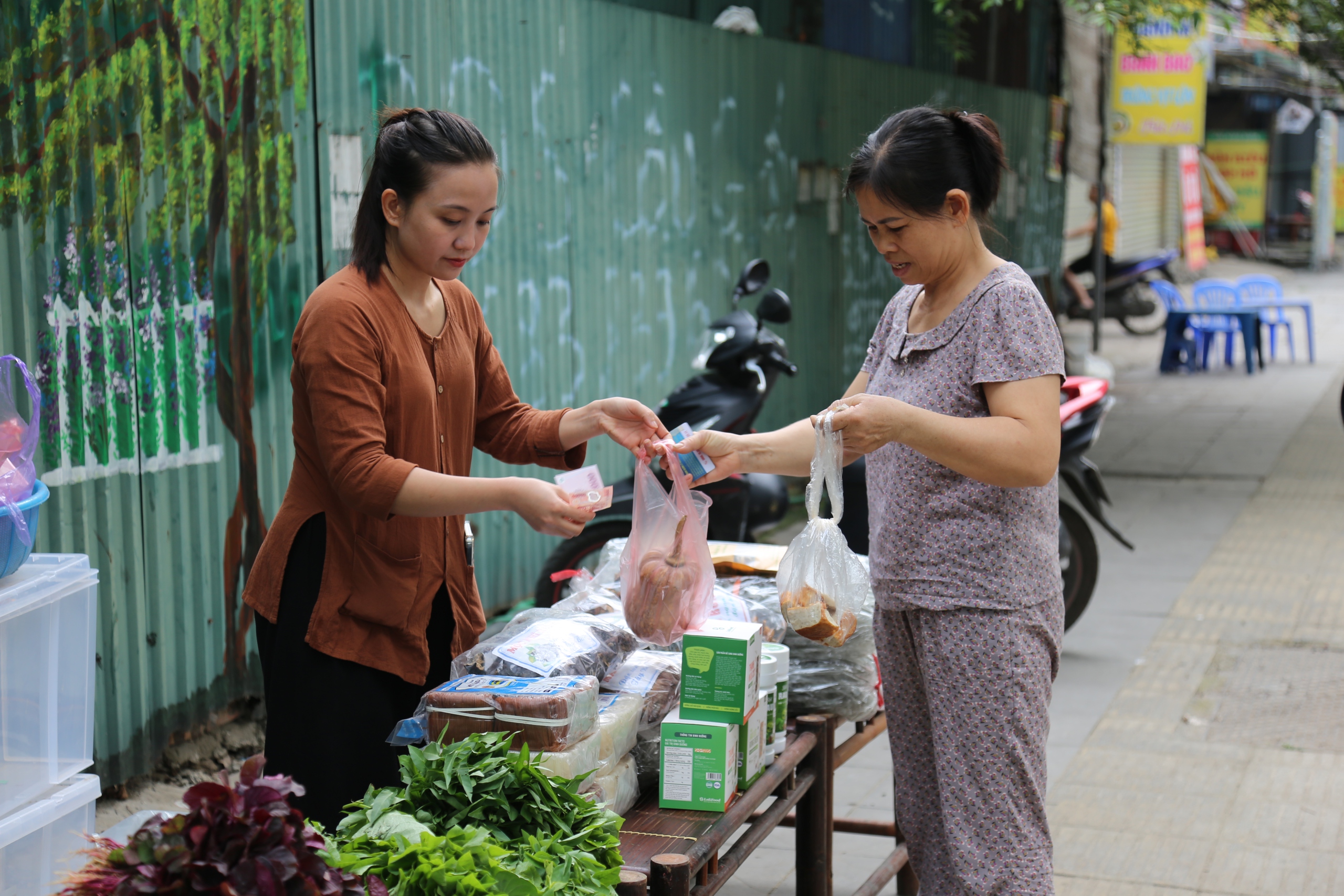 Bữa Cơm Yêu Thương - Nơi gắn kết và sẻ chia- Ảnh 37.