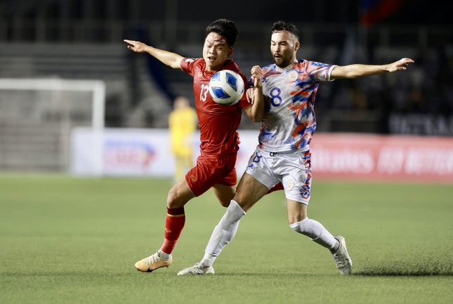 Nhập tịch 8 cầu thủ, Philippines vượt mặt ĐT Việt Nam về giá trị đội hình- Ảnh 1.