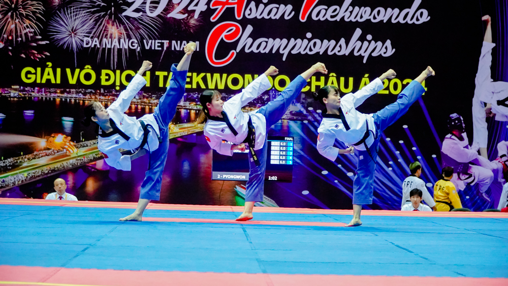Đánh bại nhà vô địch ASIAD, nữ võ sĩ dân tộc Thái Bạc Thị Khiêm giành HCV Taekwondo châu Á- Ảnh 2.
