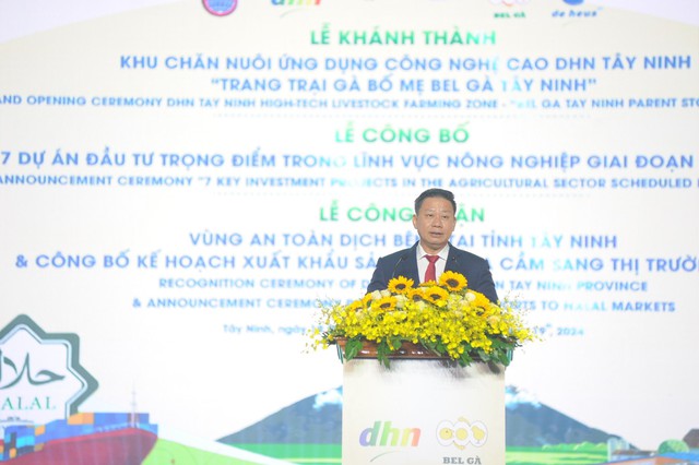 Tây Ninh khánh thành Khu chăn nuôi công nghệ cao DHN, công bố 7 dự án trọng điểm vốn đầu tư 2.500 tỷ đồng- Ảnh 6.
