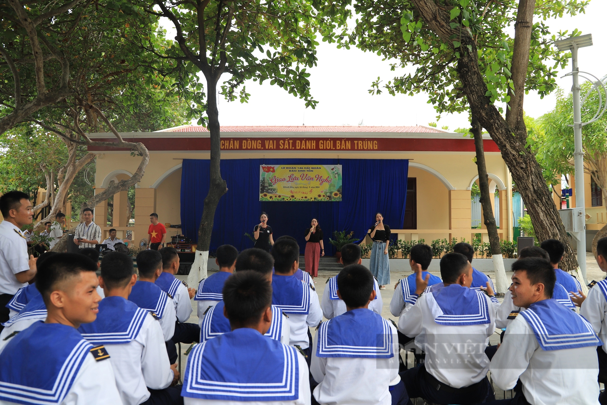 Hải trình đầy lắng đọng, ý nghĩa của Đoàn công tác số 19 đến với Trường Sa- Ảnh 5.