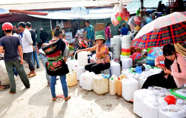 Vô số đặc sản núi rừng độc lạ trong phiên chợ vùng cao độc đáo ở mảnh đất địa đầu Tổ quốc- Ảnh 10.