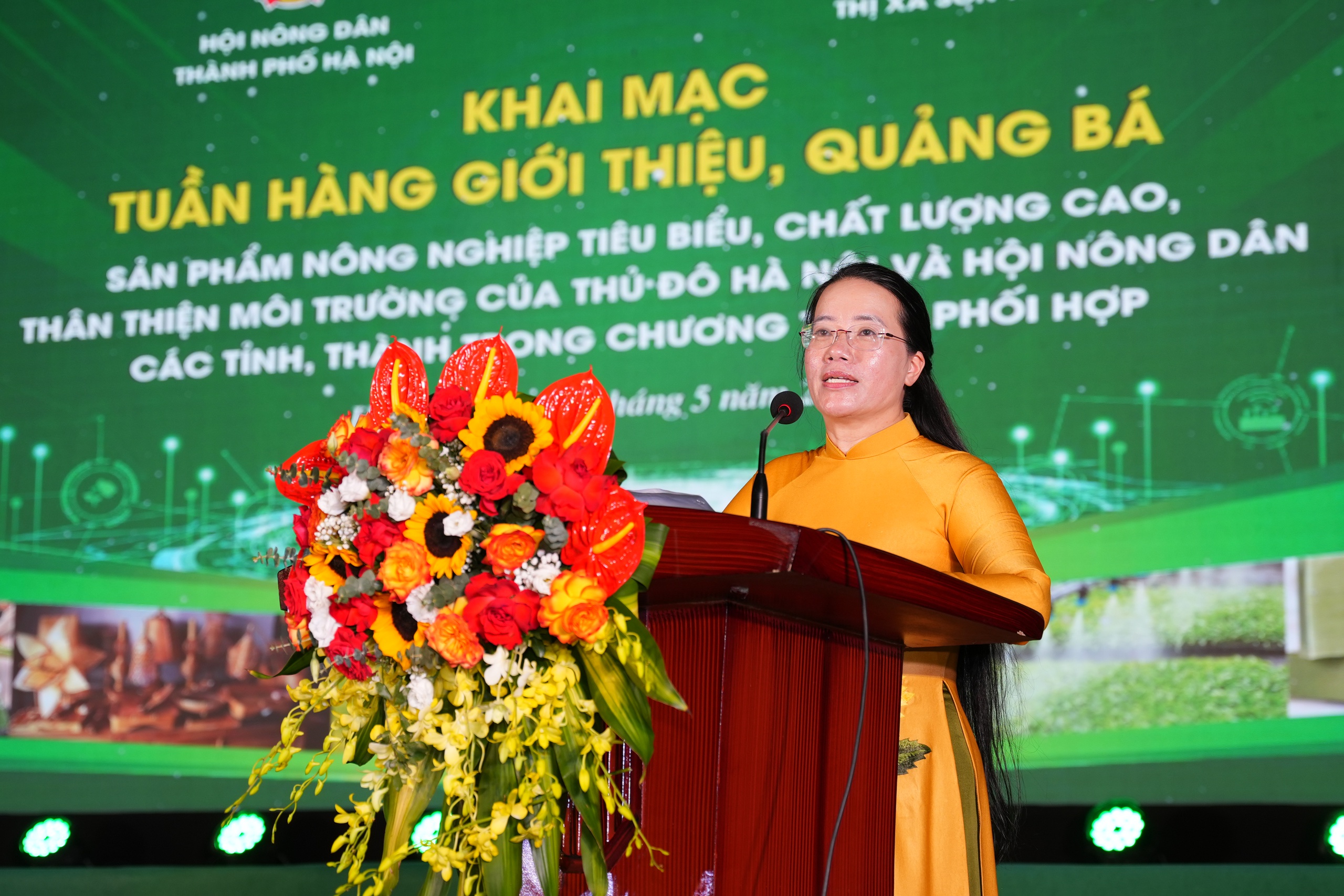 Chủ tịch Hội Nông dân Việt Nam Lương Quốc Đoàn dự lễ khai mạc Tuần hàng quảng bá, giới thiệu nông sản chất lượng cao- Ảnh 4.