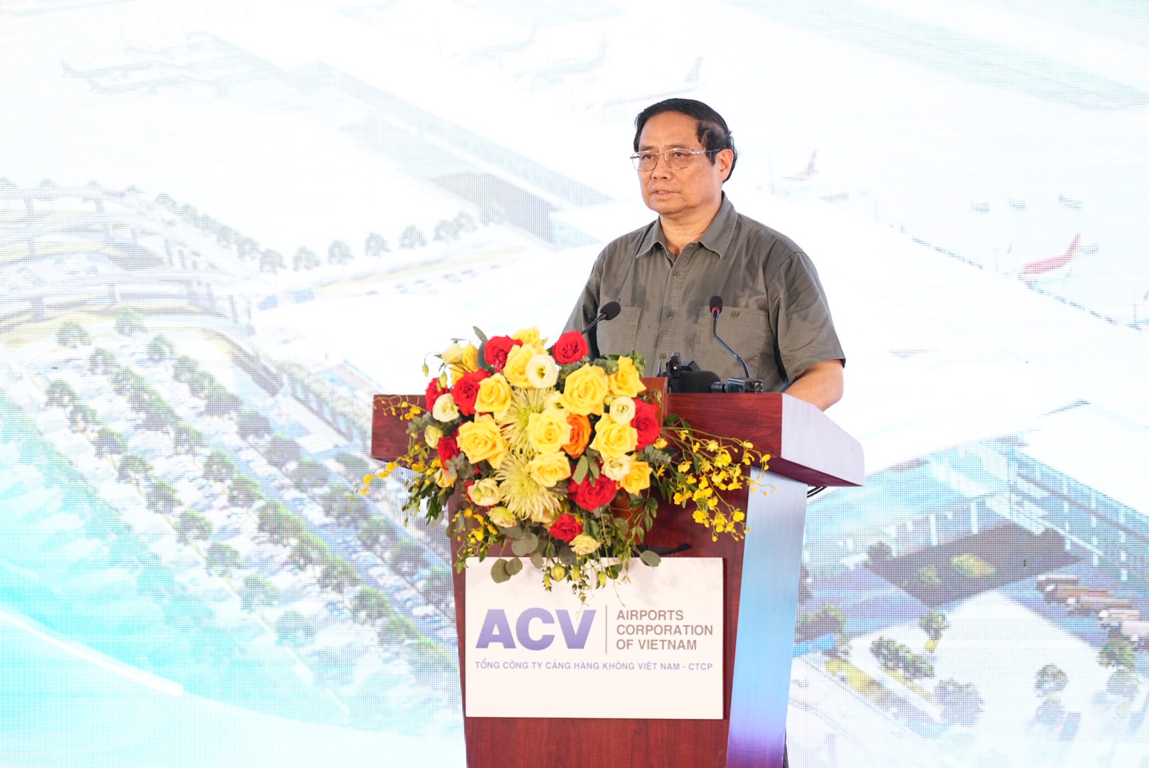 Thủ tướng nêu cao tinh thần trách nhiệm tại dự án mở rộng nhà ga T2 sân bay Nội Bài- Ảnh 1.