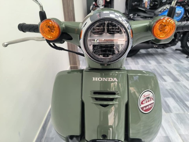 Honda Super Cub 110 giá hơn 80 triệu đồng ở Việt Nam- Ảnh 3.