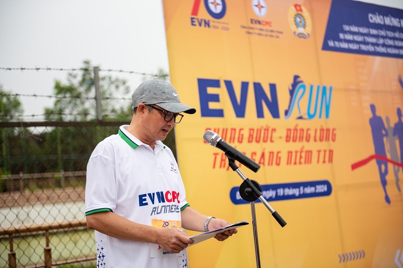 Công đoàn PC Đắk Lắk: Hơn 300 CBCNV hưởng ứng giải chạy bộ online "Chung bước đồng lòng – Thắp sáng niềm tin" - Ảnh 1.