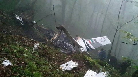 Hé lộ nguyên nhân ban đầu có thể gây ra vụ rơi máy bay khiến Tổng thống Iran Raisi tử nạn- Ảnh 1.