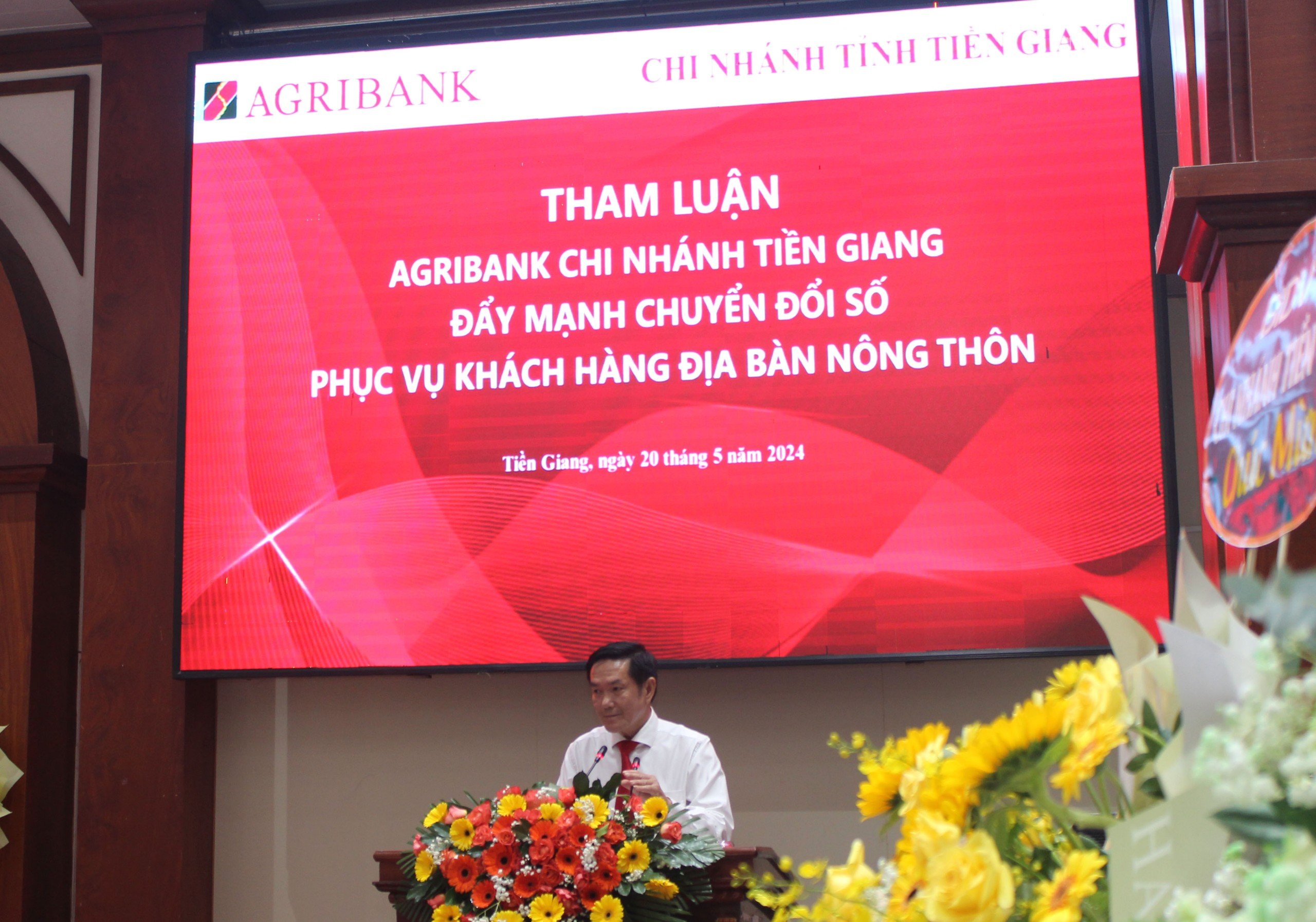 Agribank Tiền Giang giới thiệu nhiều giải pháp số ưu việt tại Hội nghị chuyển đổi số ngành Ngân hàng tỉnh Tiền Giang năm 2024- Ảnh 3.