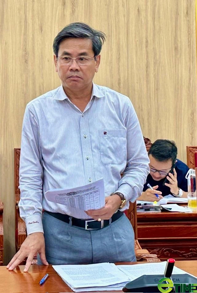 Phó Chủ tịch Quảng Ngãi chỉ đạo "nóng" gỡ rối thiếu cát ở dự án đường trọng điểm 3.500 tỷ- Ảnh 3.