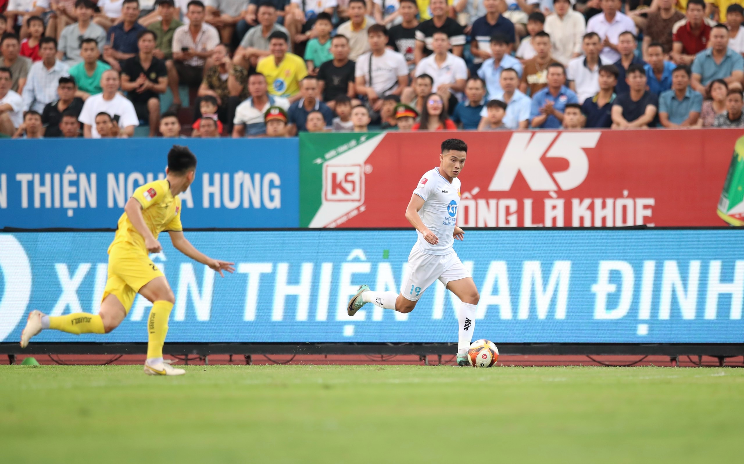 Hải Phòng thắng Nam Định khi HLV Kim Sang-sik dự khán trên sân Thiên Trường- Ảnh 5.