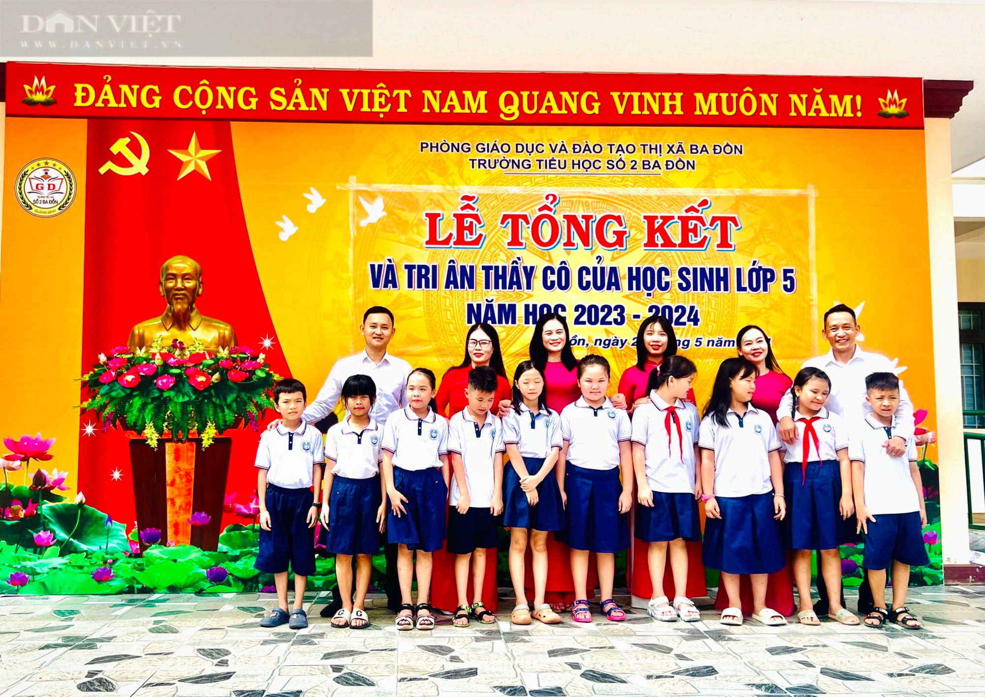 Băng rôn “tri ân học sinh lớp 5” của trường tiểu học ở Quảng Bình do lỗi đánh máy?- Ảnh 3.