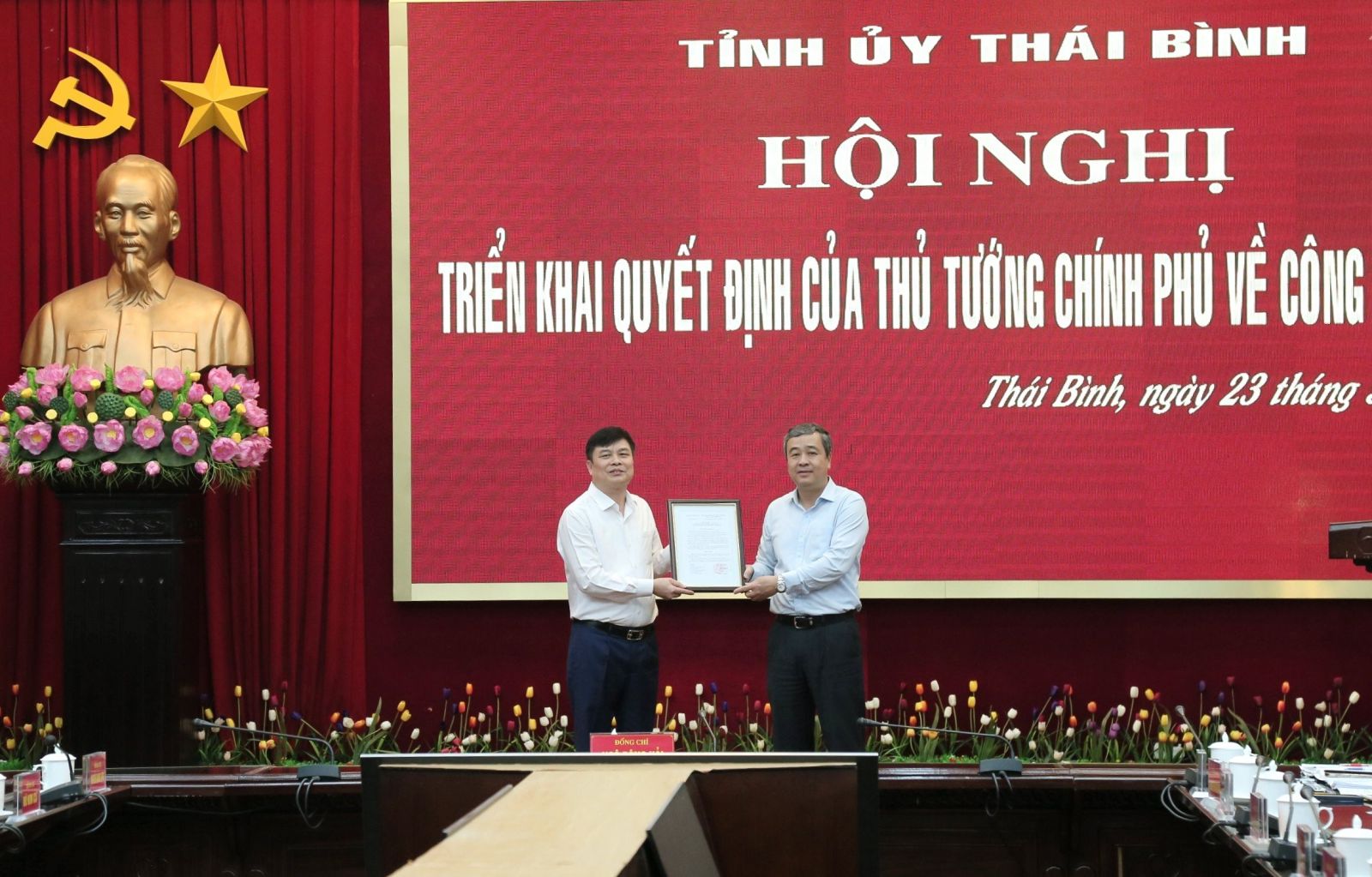 Thủ tướng phê chuẩn kết quả bầu Phó Chủ tịch UBND tỉnh Thái Bình- Ảnh 1.