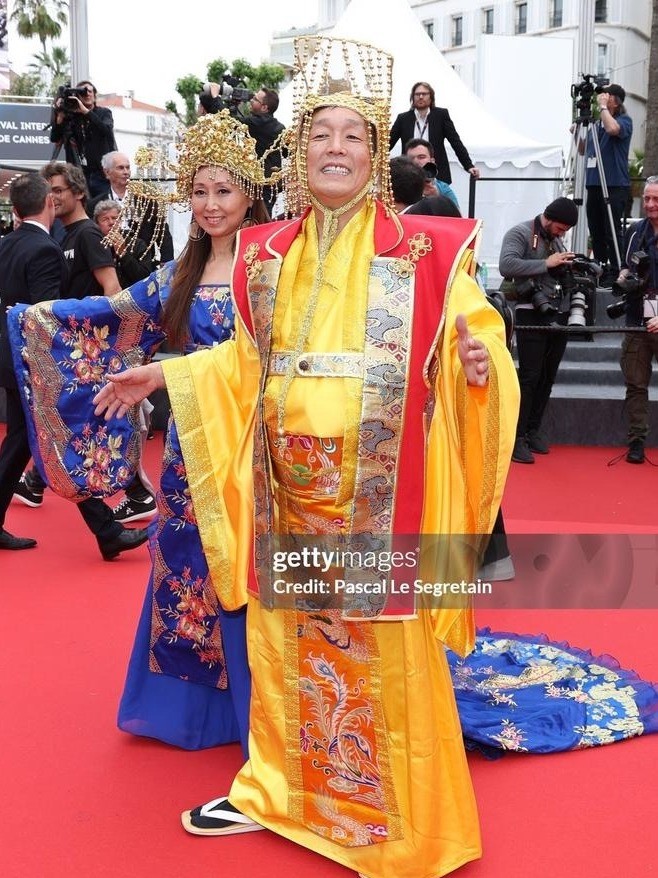 Vỗ tay 10 phút tại Cannes: Gây ức chế hơn cả người đẹp vô danh làm lố trên thảm đỏ- Ảnh 2.