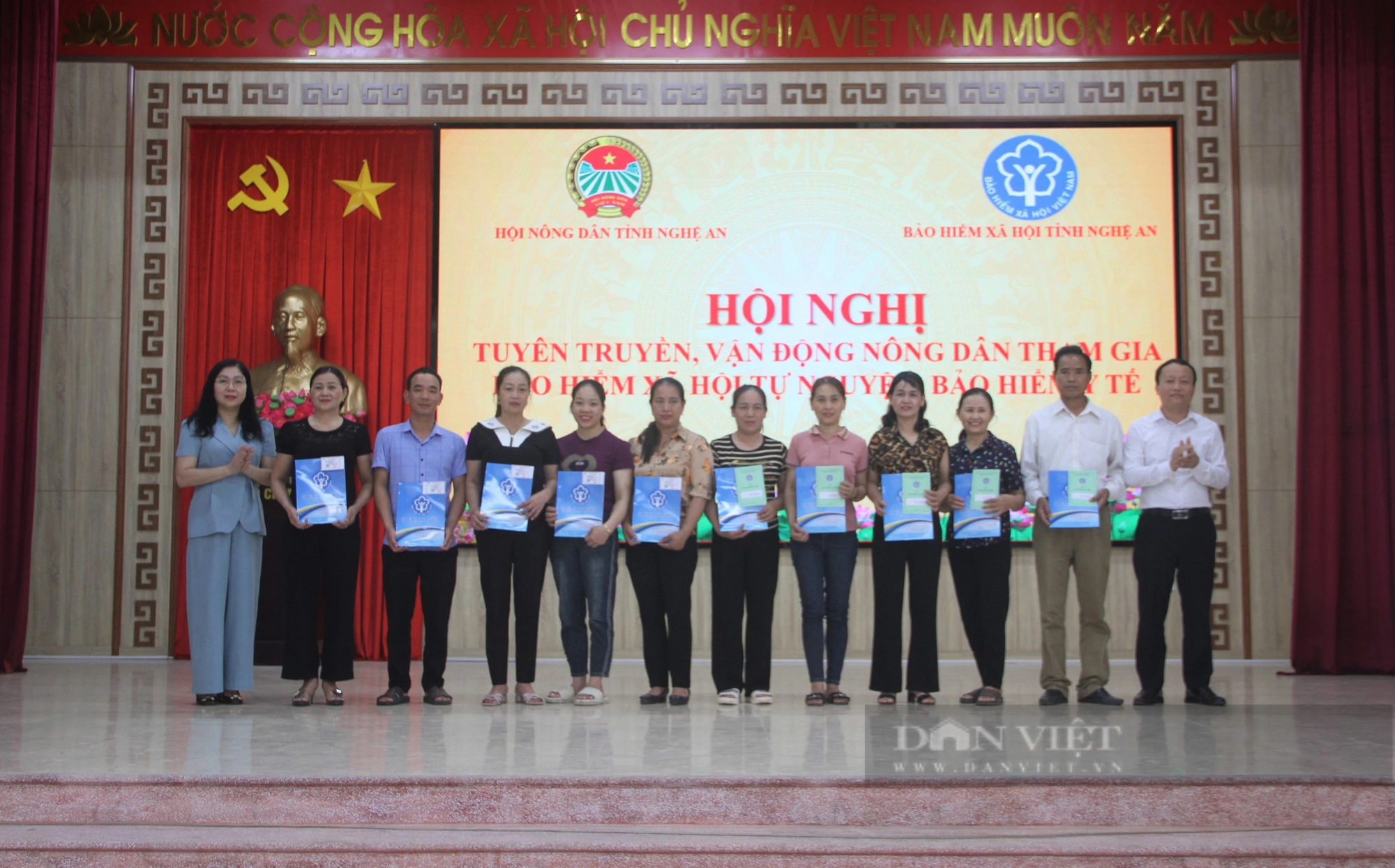 Đẩy mạnh tuyên truyền, vận động nông dân Nghệ An tham gia bảo hiểm y tế, bảo hiểm xã hội tự nguyện- Ảnh 7.