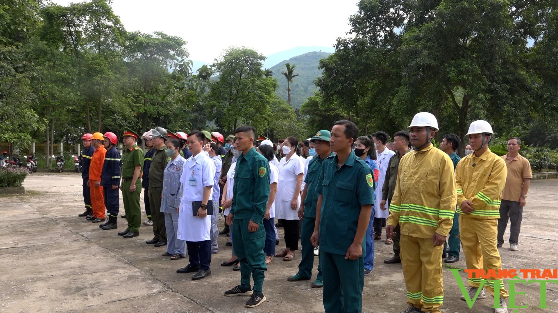 Đây là cách nâng cao kỹ năng chữa cháy, cứu nạn cứu hộ cho một khu dân cư ở Lào Cai- Ảnh 1.