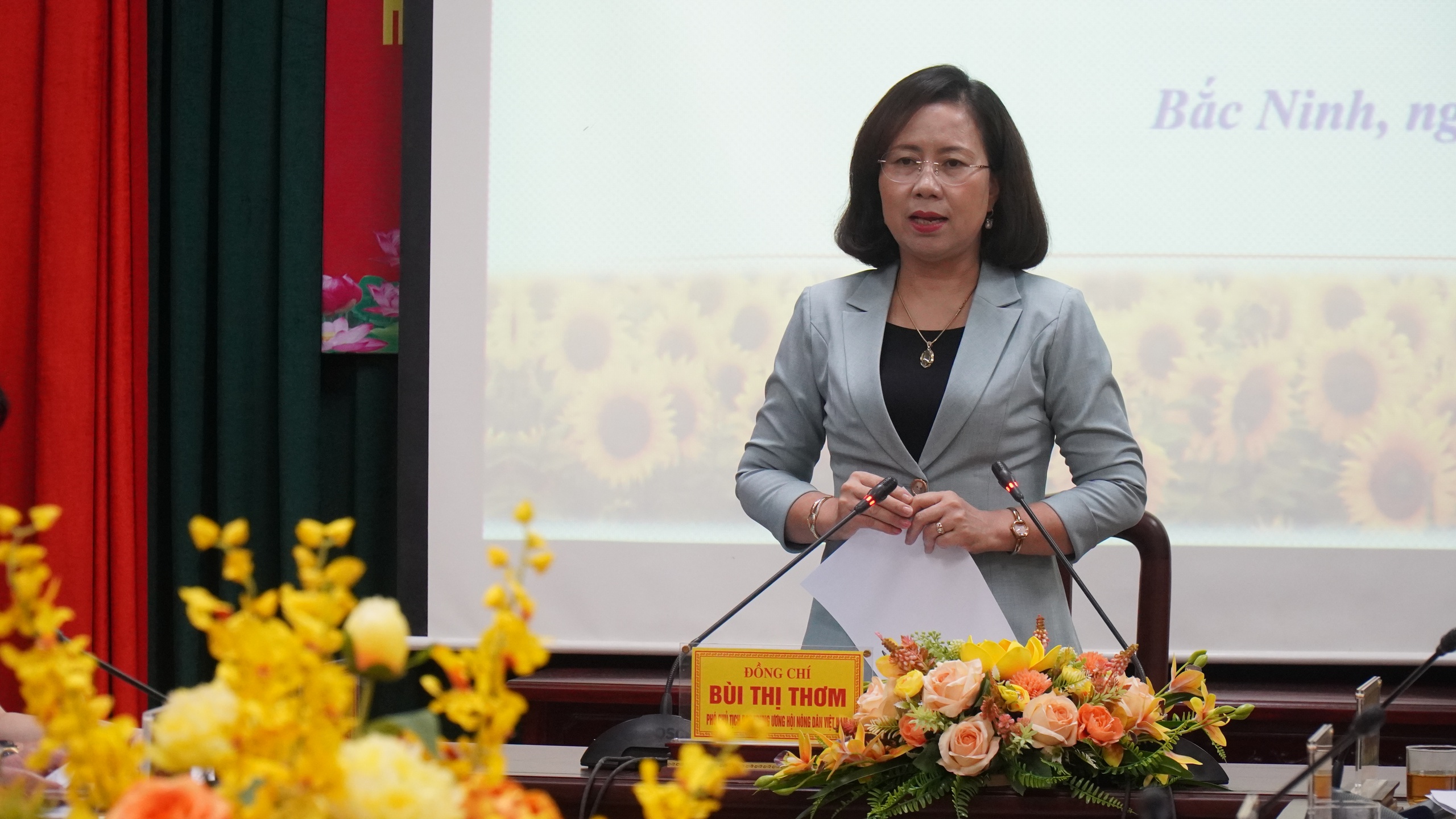 Phó Chủ tịch BCH T.Ư Hội Nông dân Việt Nam Bùi Thị Thơm làm việc với Hội Nông dân tỉnh Bắc Ninh- Ảnh 3.