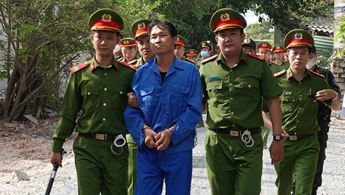 Phó Giám đốc Trung tâm phát triển quỹ đất huyện bị bắt vì liên quan đến khai thác cát trái phép ở Bình Thuận- Ảnh 3.
