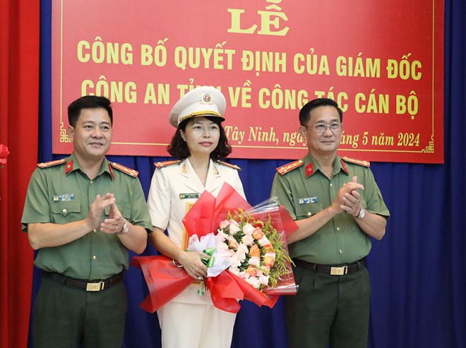 Bộ Công an đề xuất tặng khen thưởng 2 đại tá tại Hà Nội và TP.HCM - Ảnh 2.