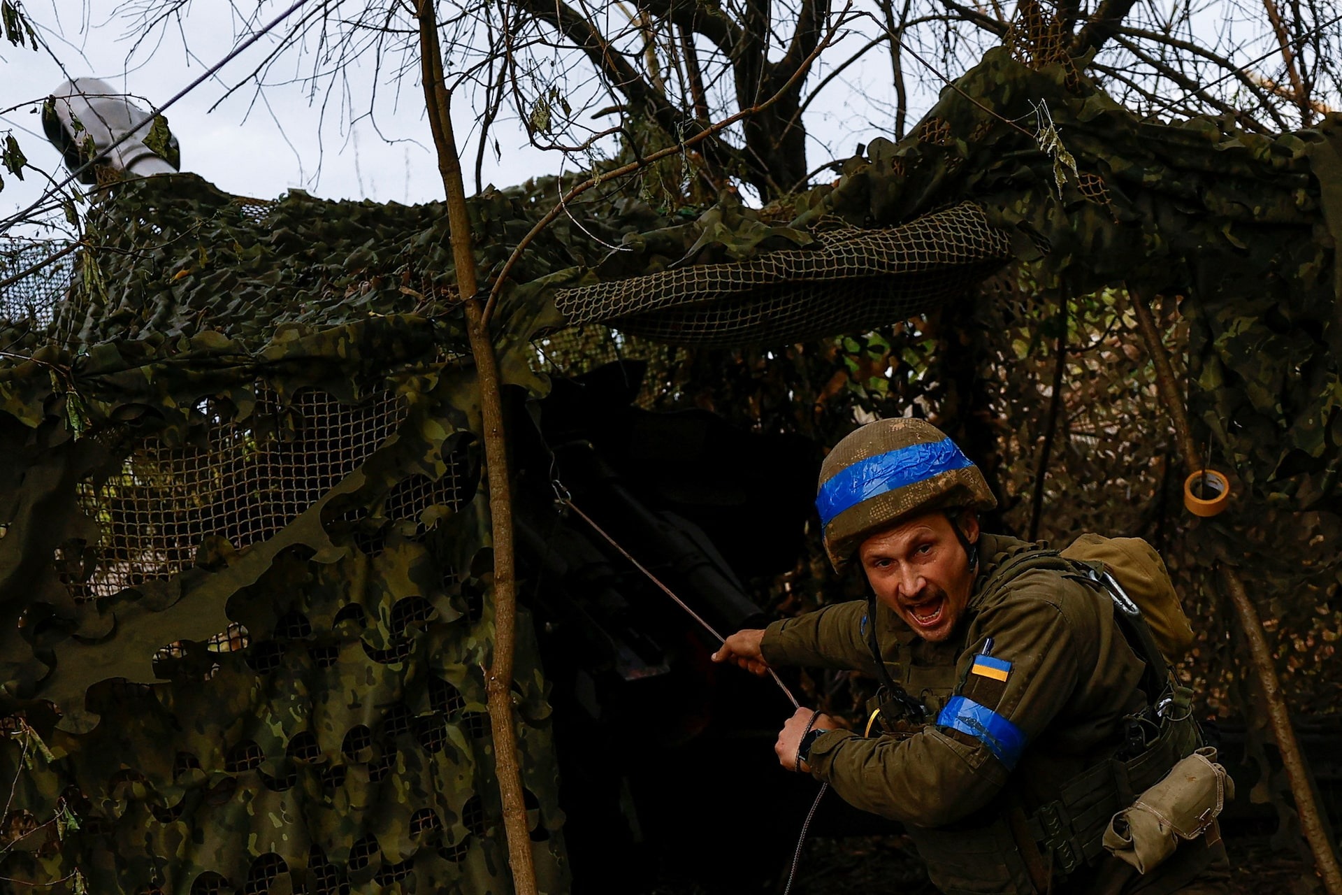 Ảnh binh sĩ Ukraine ở Kharkiv, nơi giao tranh ác liệt- Ảnh 7.