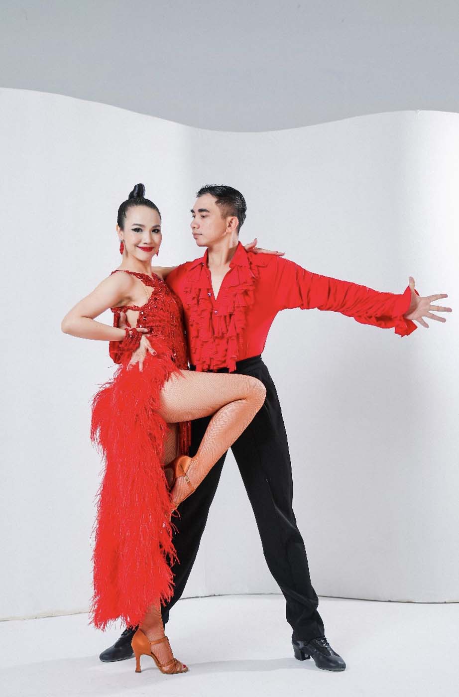 Cặp đôi duy nhất của Việt Nam tham dự Giải Vô Địch Thế giới Dancesport Hạng tuổi Trung niên- Ảnh 1.