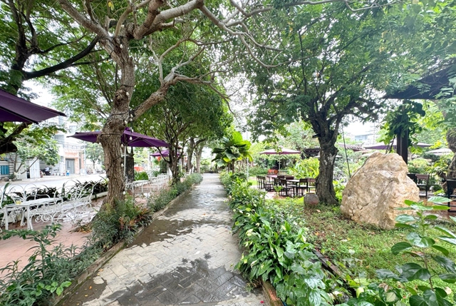Ngắm quán cà phê giá nhiều triệu USD ở trung tâm tỉnh Quảng Ngãi- Ảnh 12.