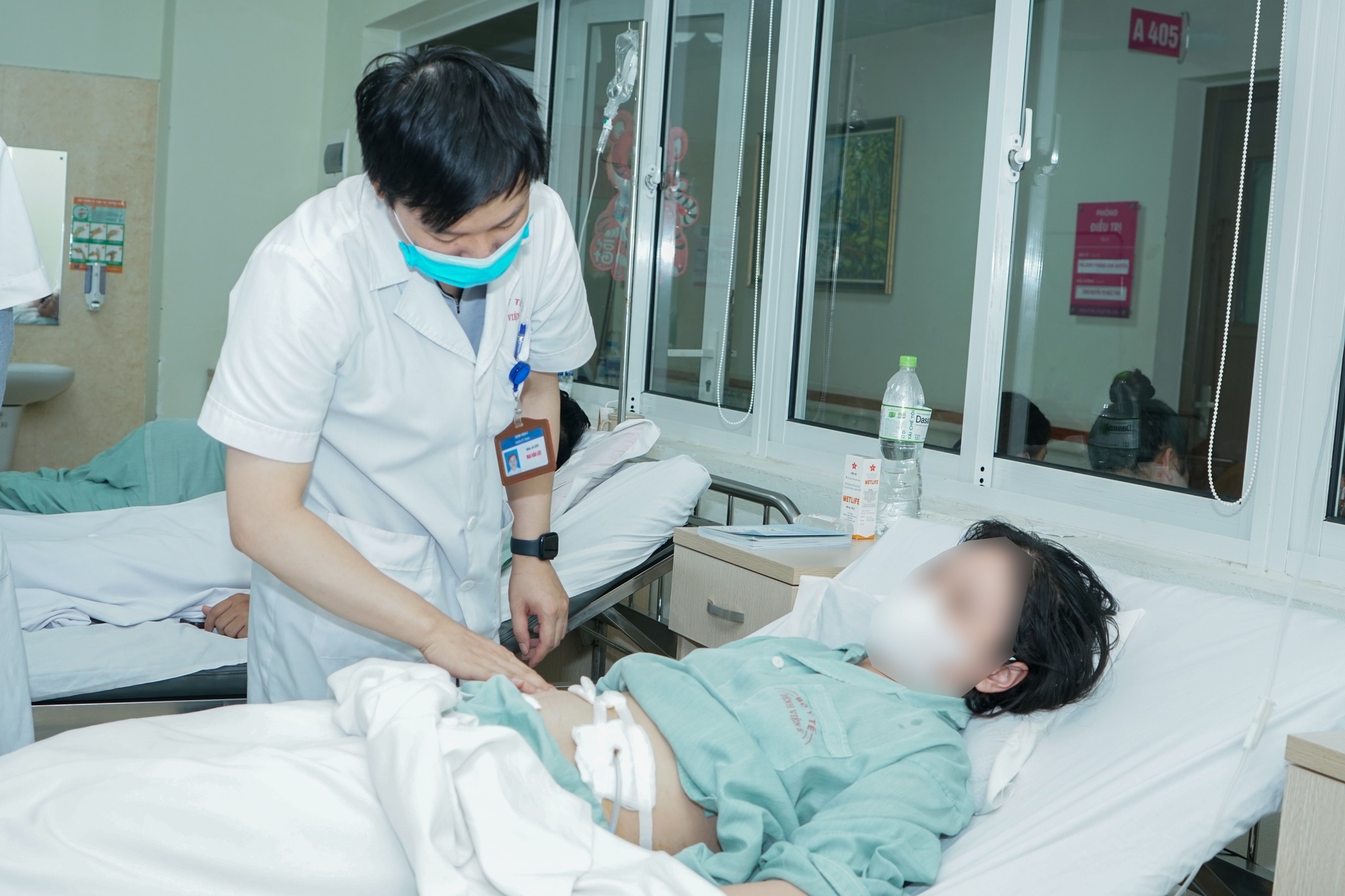 Nguy hiểm khi cắt ruột thừa cho bệnh nhân có phủ tạng đảo ngược- Ảnh 3.