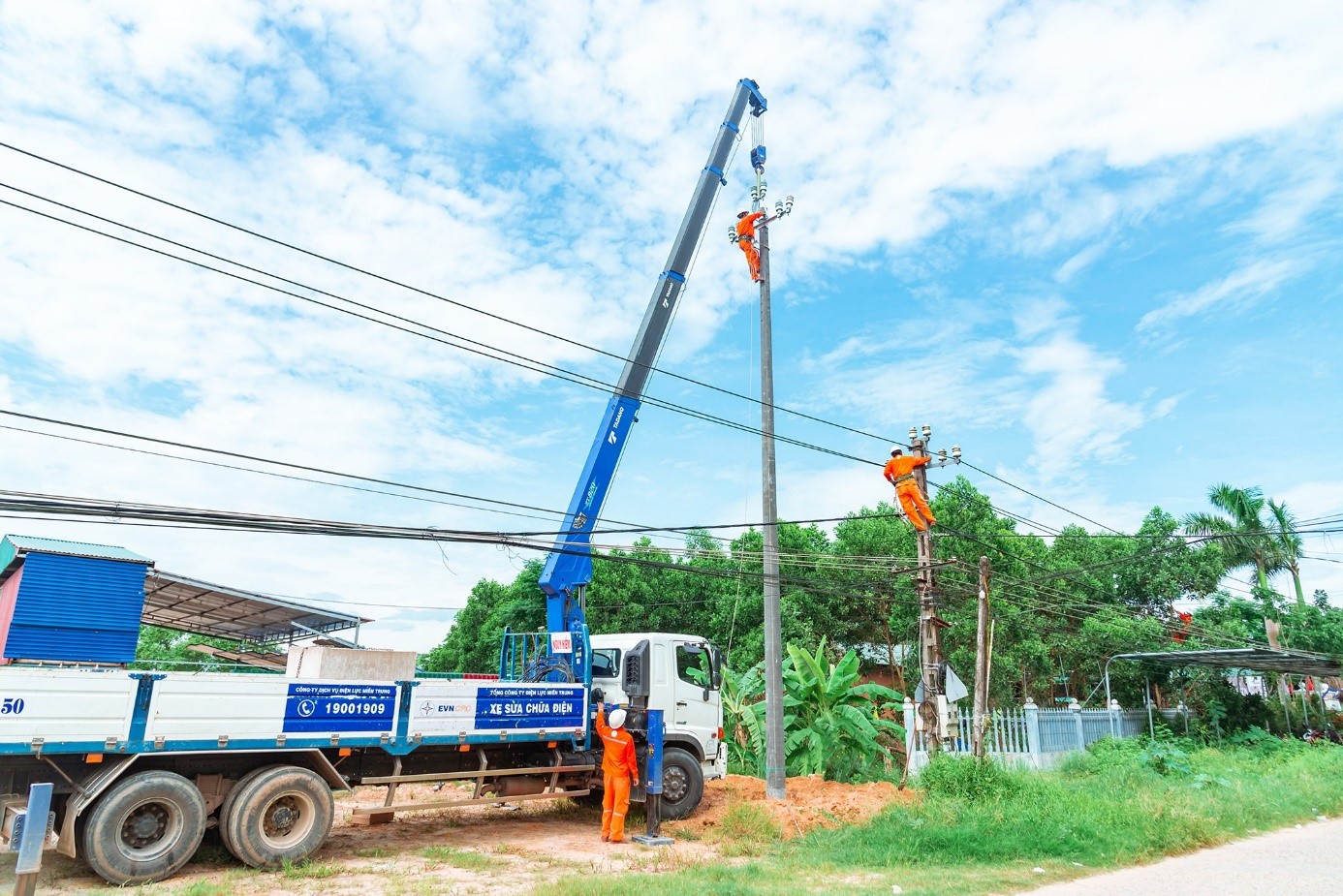 Công ty Điện lực Thừa Thiên Huế triển khai diễn tập ứng phó sự cố thiên tai