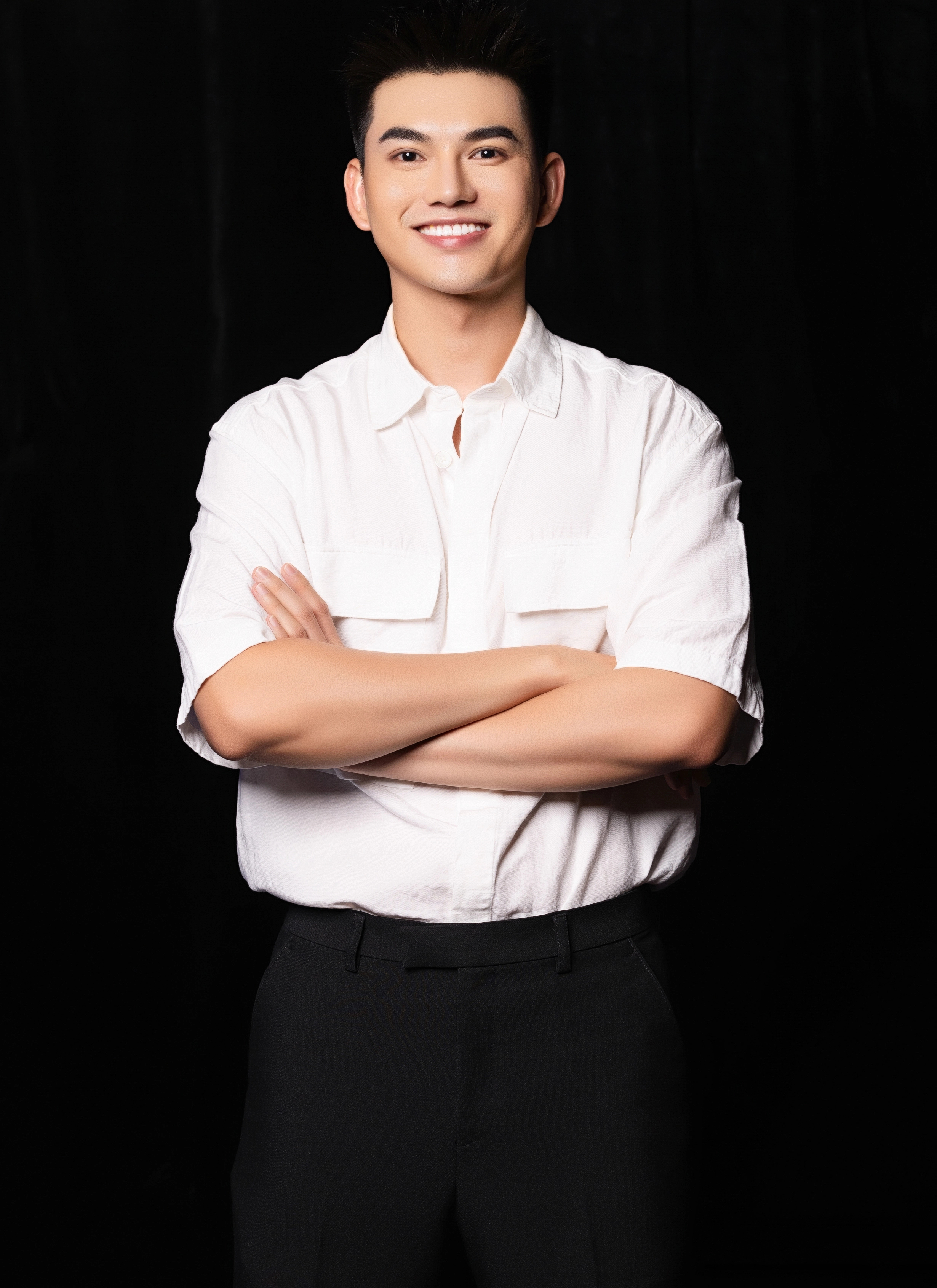 Top 7 thí sinh có gia cảnh, câu chuyện đặc biệt nhất Mr World Vietnam 2024: Trần Khánh Dĩ "vượt khó", Tiến Đạt ăn chay- Ảnh 9.