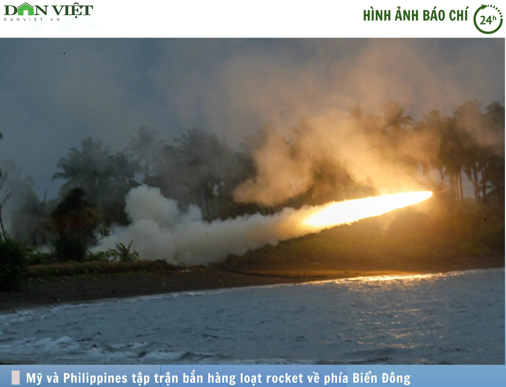 Hình ảnh báo chí 24h: Mỹ và Philippines bắn rocket về phía Biển Đông- Ảnh 1.