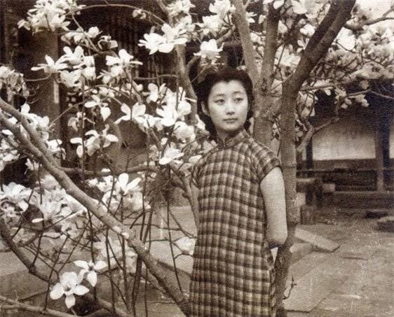 "Cách cách đẹp nhất" nhà Thanh: Yêu Phổ Nghi, 90 tuổi chết trong viện dưỡng lão- Ảnh 1.