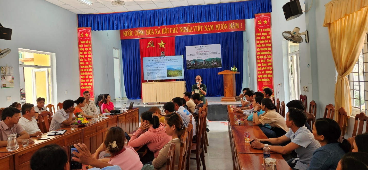 Diễn đàn đối thoại về  vấn đề chăn thả  gia súc trong  Khu bảo tồn loài và sinh cảnh Voi Quảng Nam- Ảnh 3.