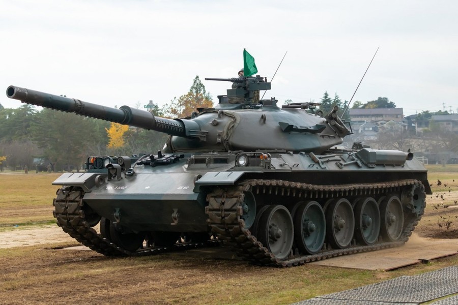 Xe tăng Type 74 