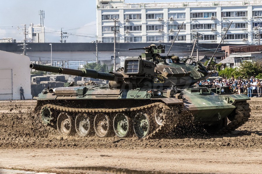 Xe tăng Type 74 