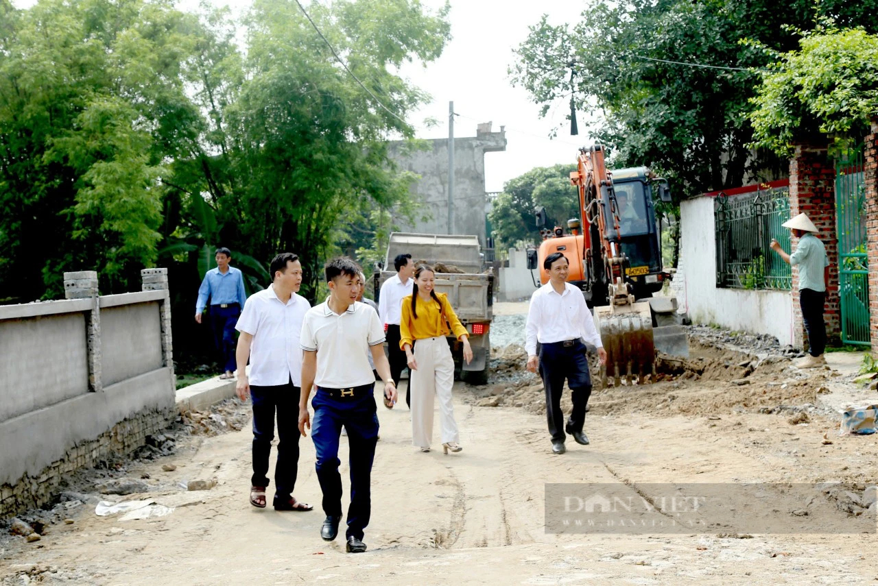 Một huyện ở Ninh Bình đang áp dụng những cách hay này để xây dựng nông thôn mới nâng cao - Ảnh 3.