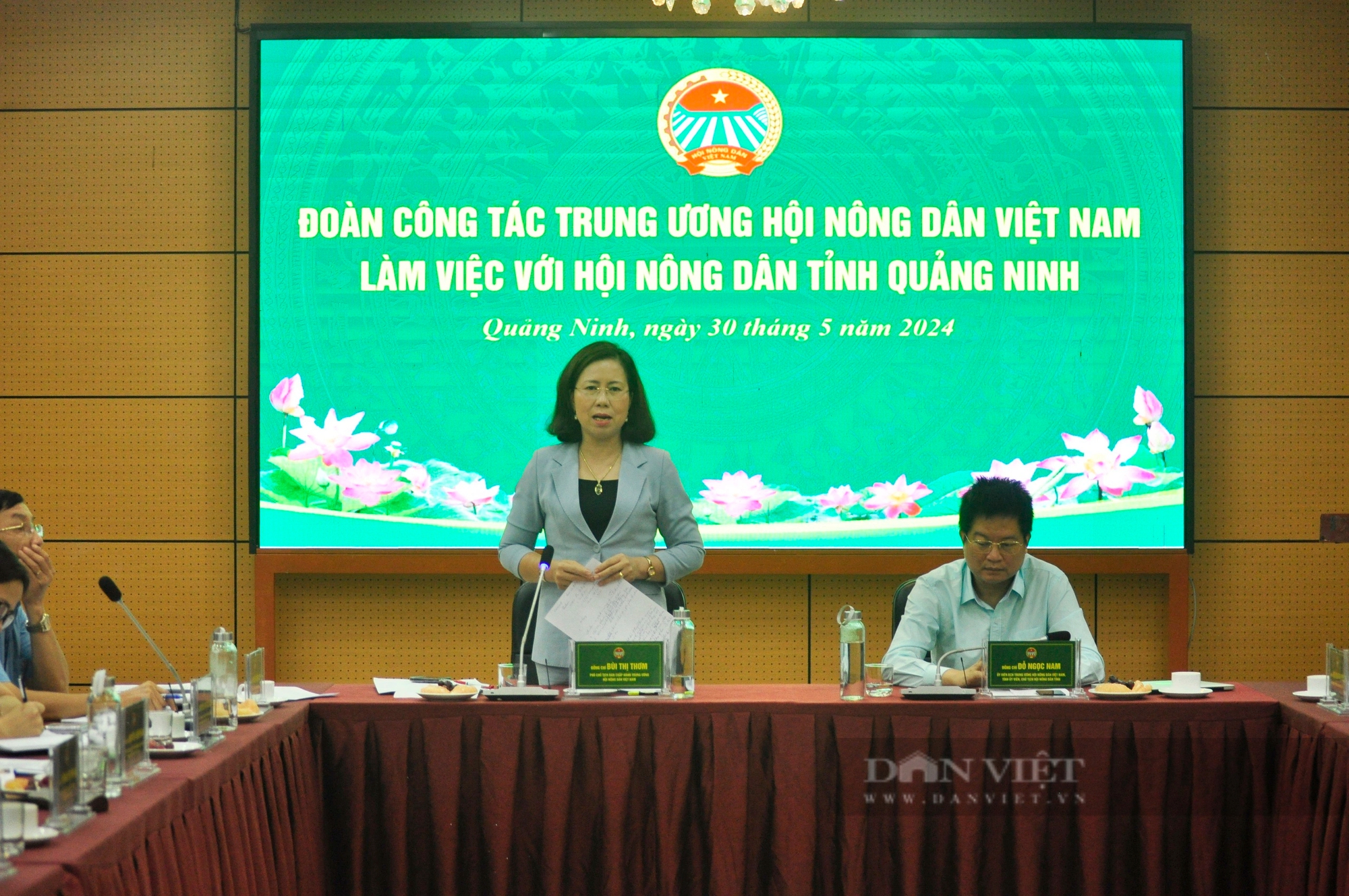 Phó Chủ tịch T.Ư Hội Nông dân Việt Nam Bùi Thị Thơm làm việc với Hội Nông dân tỉnh Quảng Ninh- Ảnh 1.