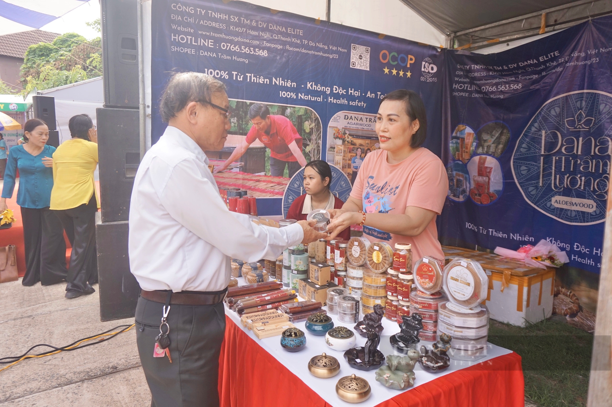 Hội Nông dân quận Thanh Khê, Đà Nẵng kết nối cung cầu, phát triển sản phẩm OCOP qua phiên chợ nông sản- Ảnh 6.