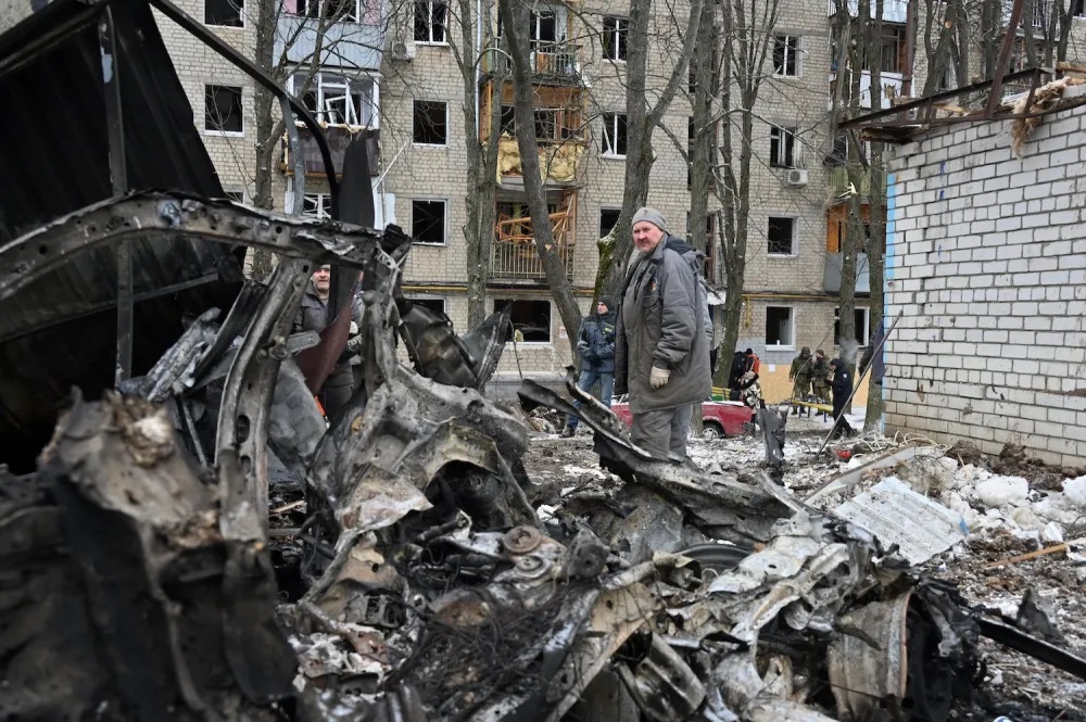 Nga dùng chiến thuật 'băng chuyền' ném bom Kharkov, Ukraine kháng cự quyết liệt khiến Moscow thiệt hại nặng- Ảnh 1.