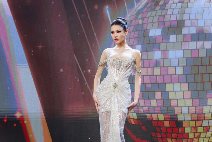 Góc khuất của Á hậu Tường San trước ngày thi Hoa hậu Chuyển giới Quốc tế 2024: Từng làm phục vụ tại quán cà phê- Ảnh 9.