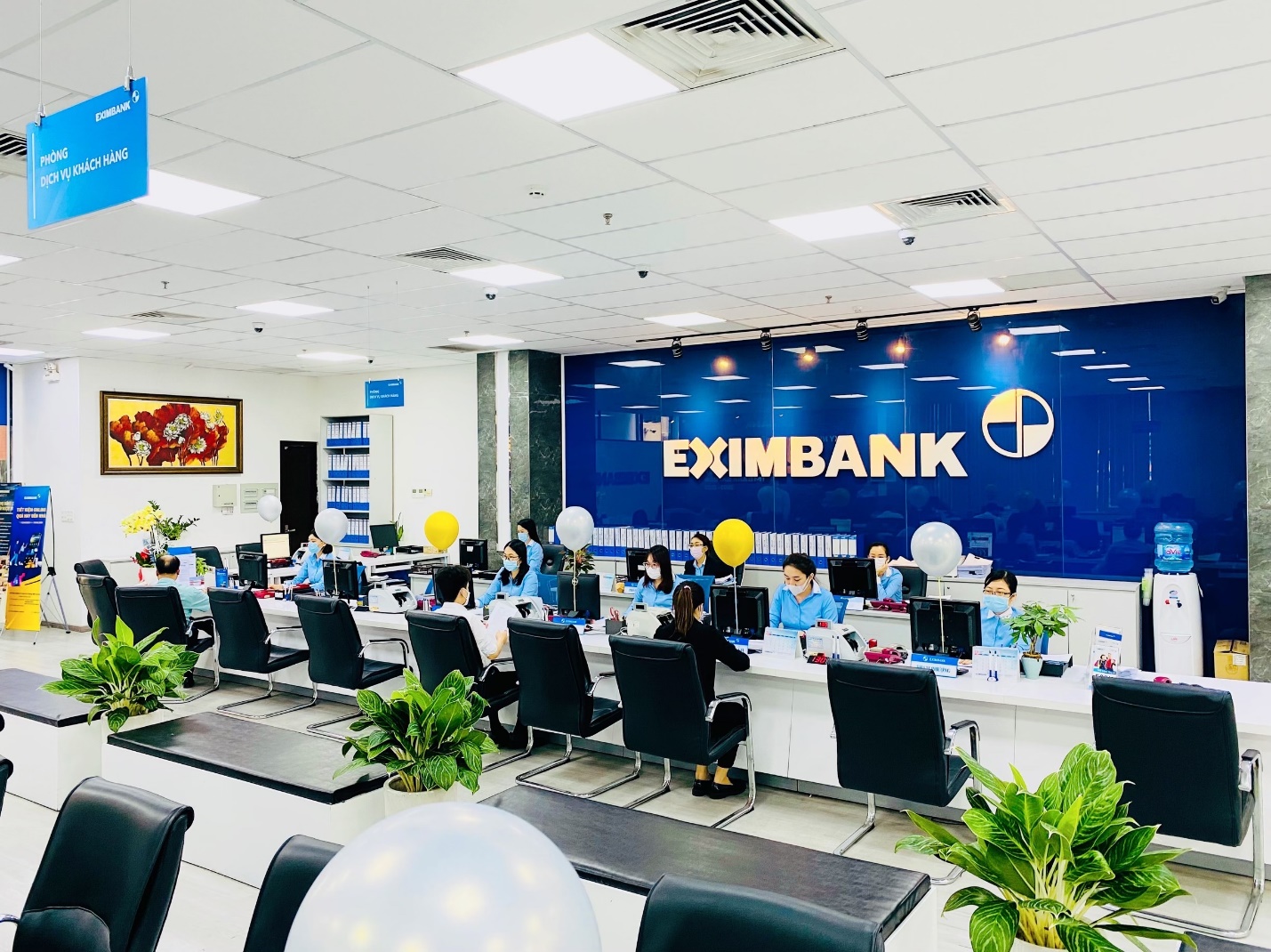 Sức bật của Eximbank- Ảnh 1.