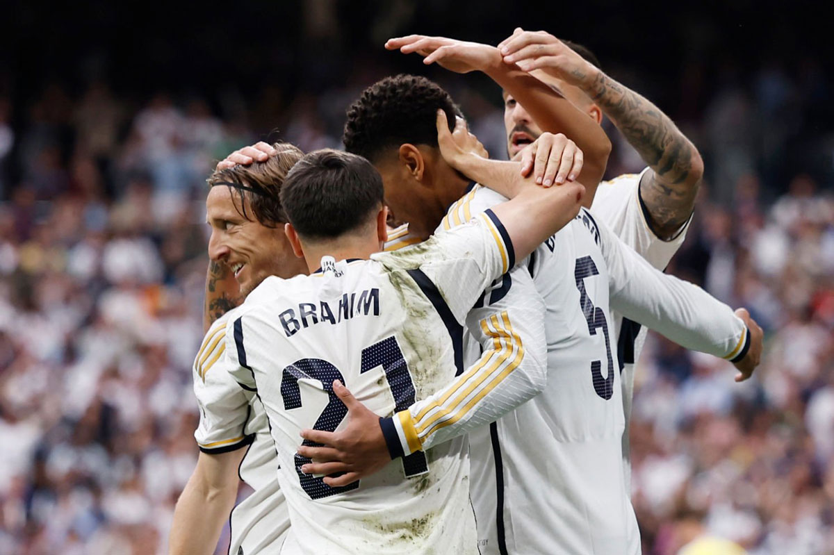 Real Madrid vô địch La Liga lần thứ 36, cân bằng kỷ lục của Juventus- Ảnh 1.