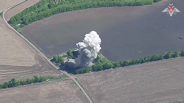 Tên lửa Kh-35 Nga dễ dàng phá hủy tổ hợp phòng không của Ukraine- Ảnh 5.