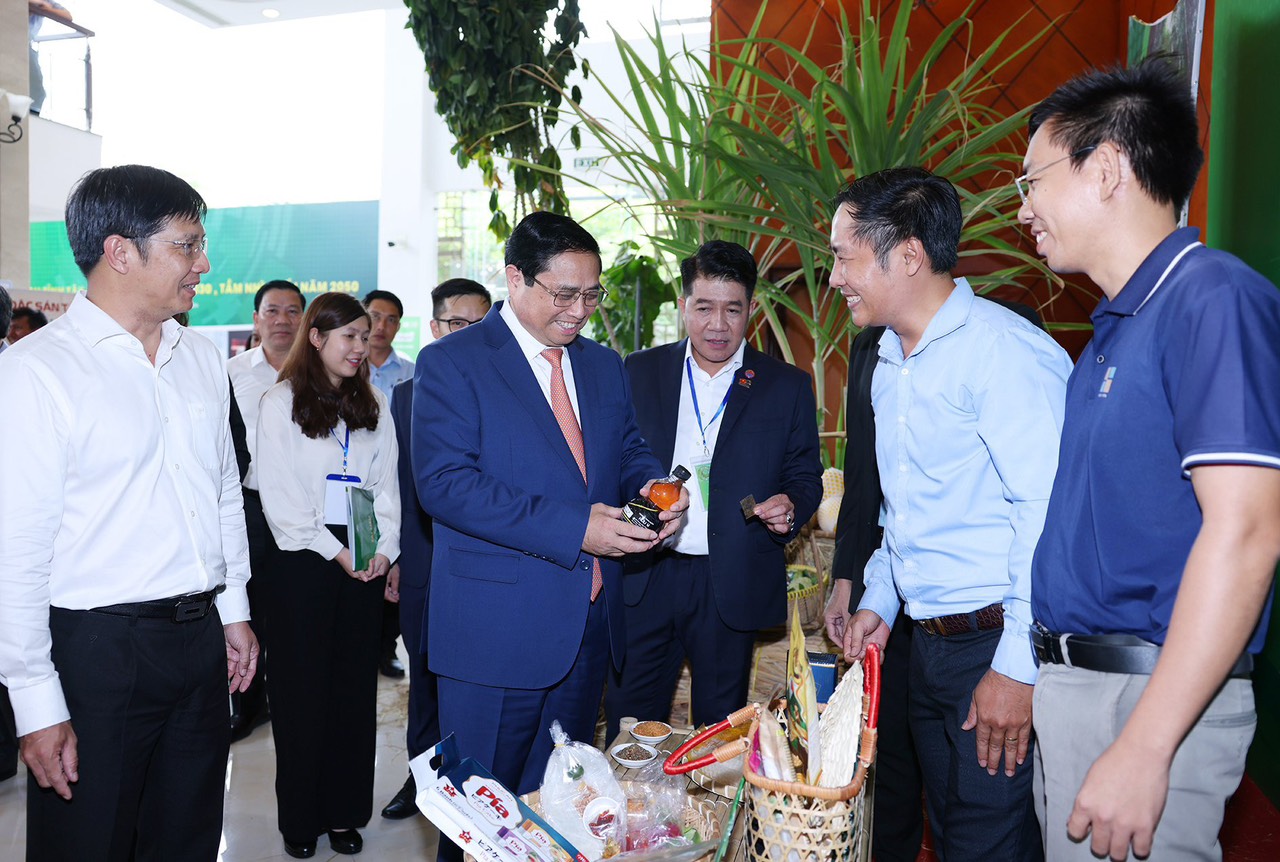 Đưa Tây Ninh trở thành nơi đáng đến và đáng sống: Chú trọng phát triển nông nghiệp xanh, theo chuỗi giá trị- Ảnh 6.